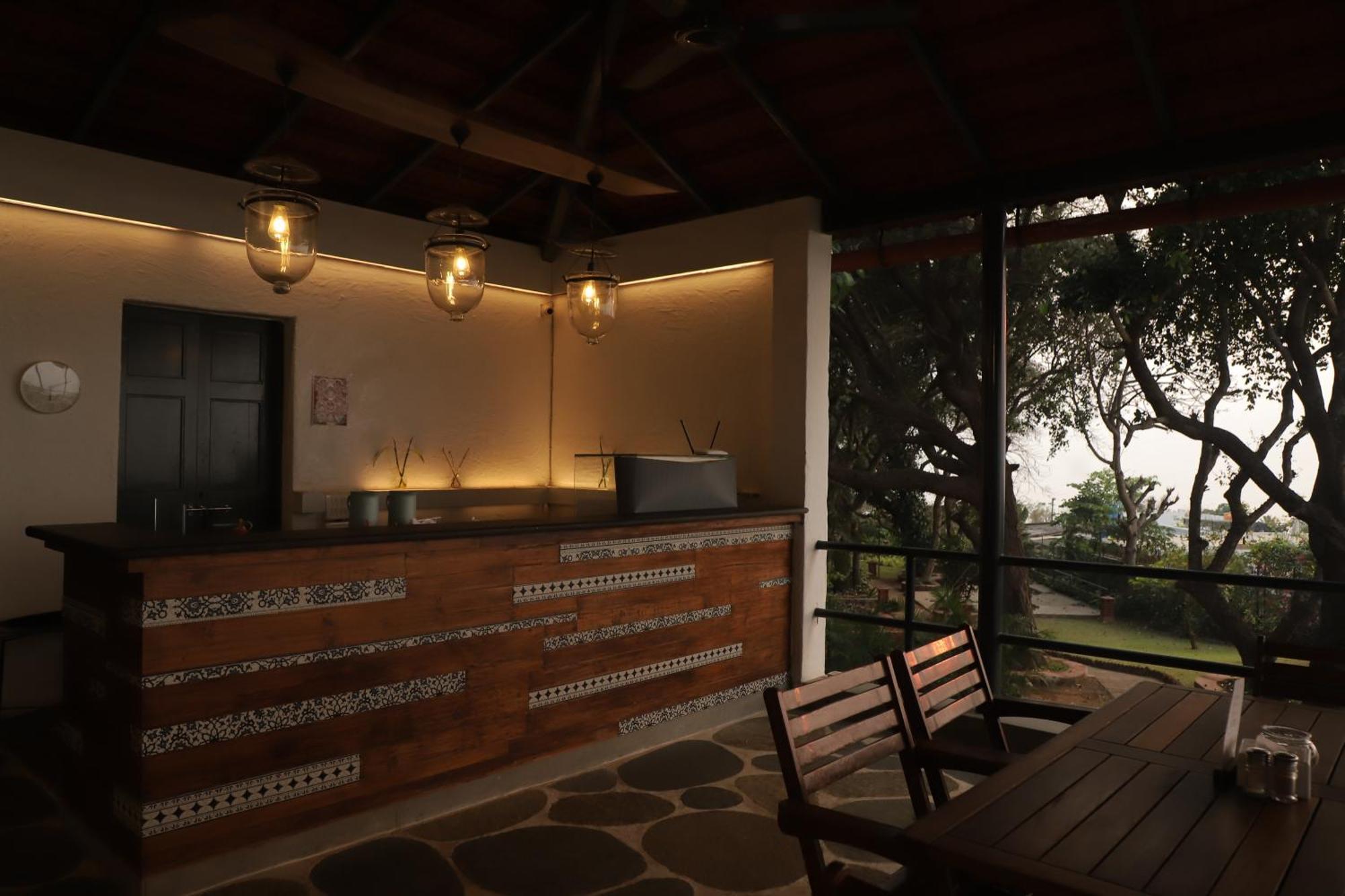 The Lighthouse - Formerly Known As Utan Sea Resort Thane Extérieur photo