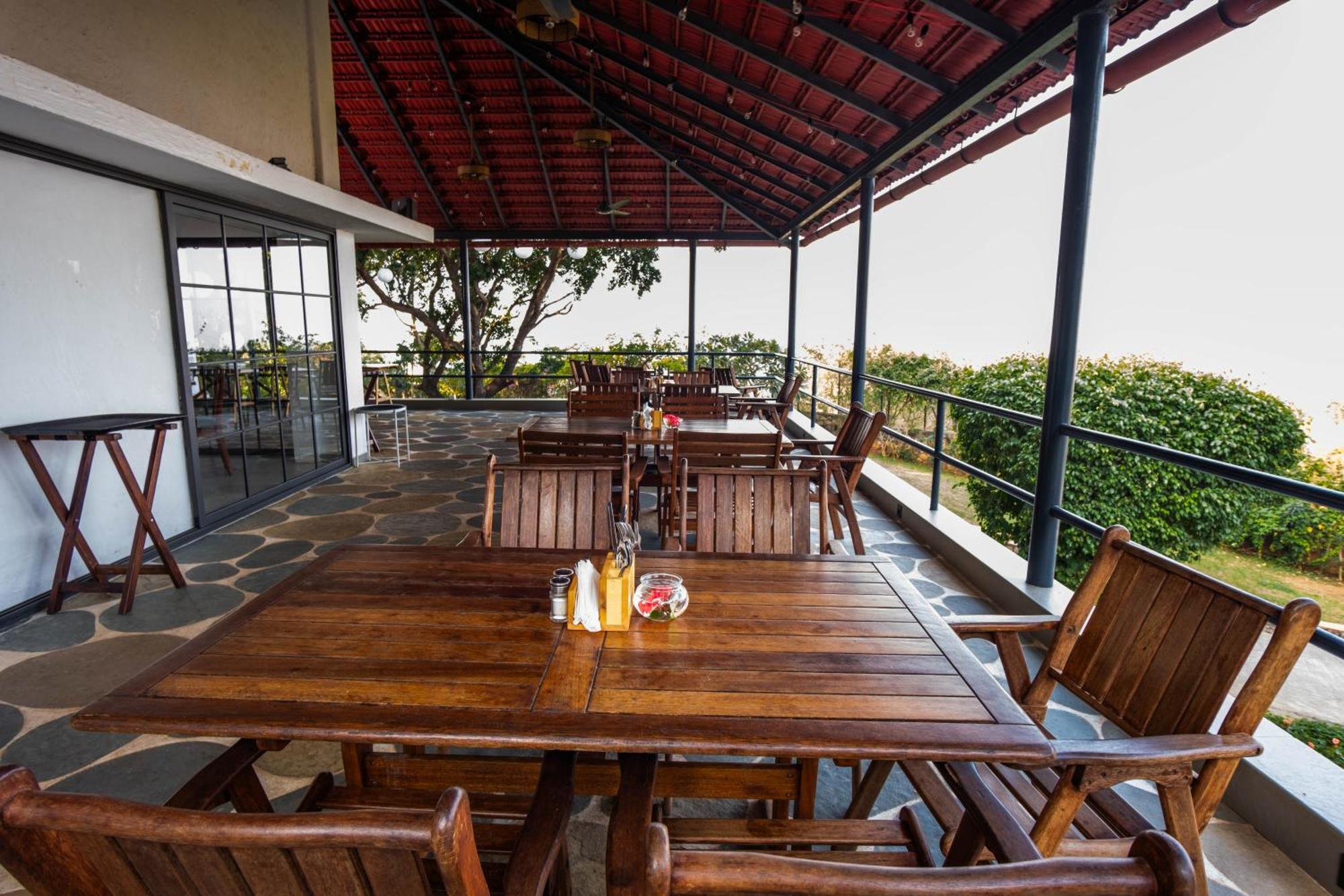 The Lighthouse - Formerly Known As Utan Sea Resort Thane Extérieur photo